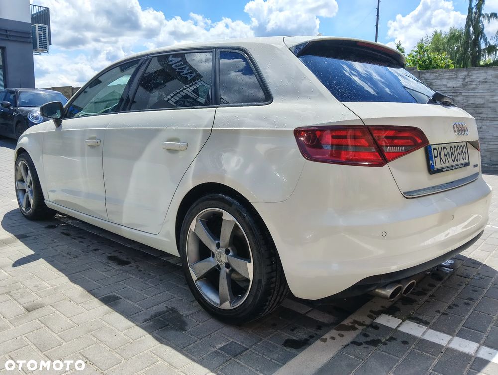 Audi A3 Sportback 2.0 TDI Edycja Specjalna - 4