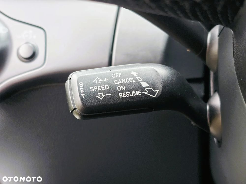 Audi A4 Limousine 2.0 TDI DPF S line Sportpaket - 27