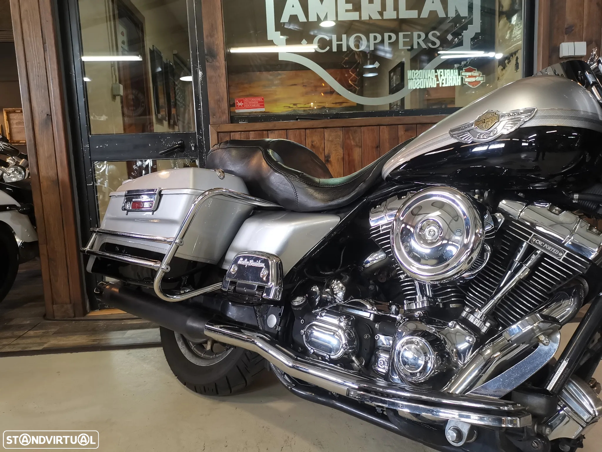 Harley-Davidson FLHTC CENTENÁRIA - 8