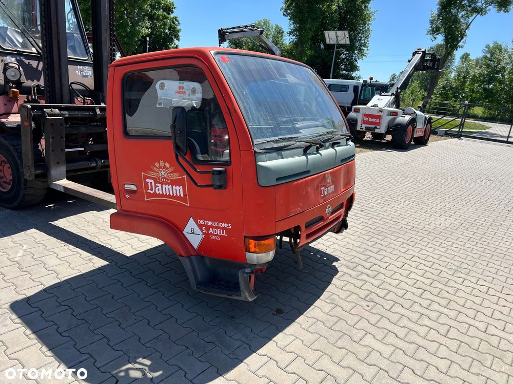 Kabina Nissan Cabstar Bez Korozji Import Kompletna - 1