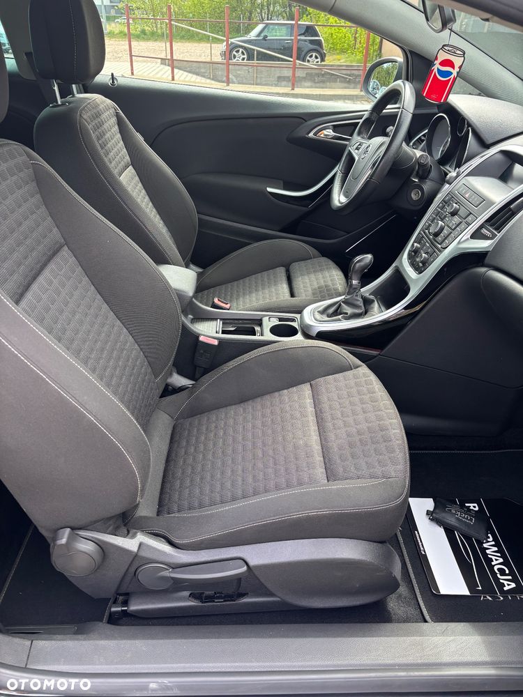 Opel Astra 1.7 CDTI DPF ecoFLEX Start/Stop - 18