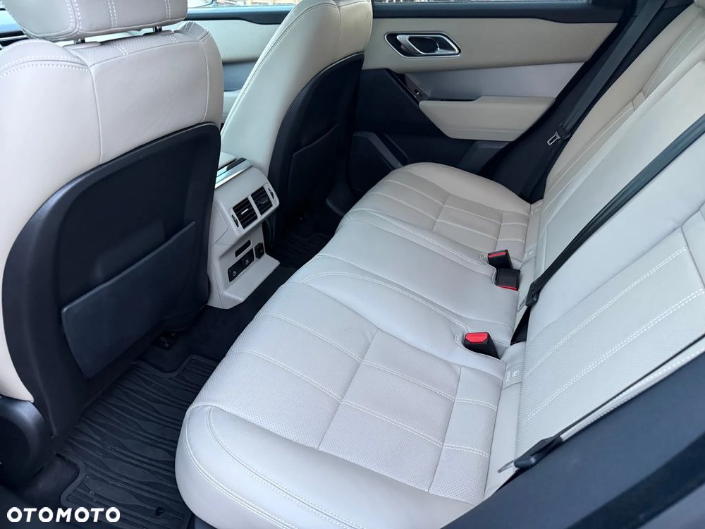 Land Rover Range Rover Velar 2.0 P250 R-Dynamic SE - 15
