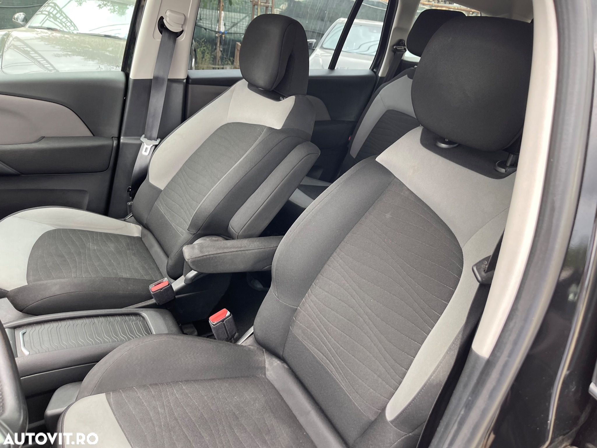 Citroën C4 Grand Picasso e-HDi 115 ETG6 Exclusive - 20