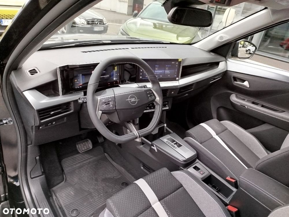 Opel Frontera - 10