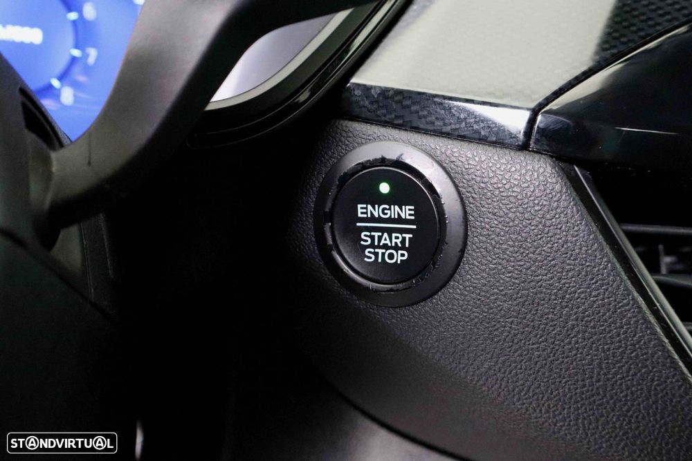 Ford Kuga 1.5 EcoBoost ST-Line X - 16