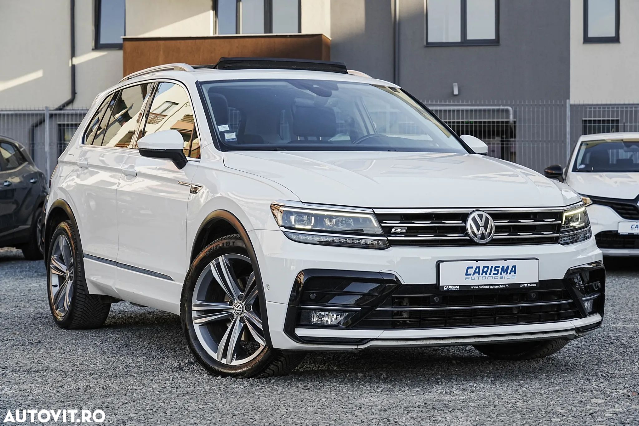 Volkswagen Tiguan 2.0 TDI SCR DSG R-Line - 1