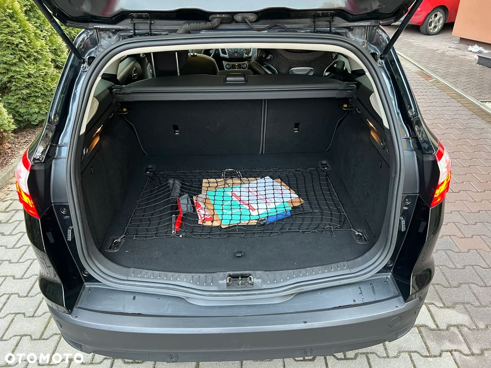 Ford Focus 1.6 TDCi ECOnetic 88g Start-Stopp-System Titanium - 11