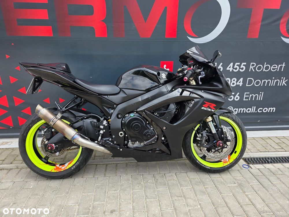 Suzuki GSX-R - 2