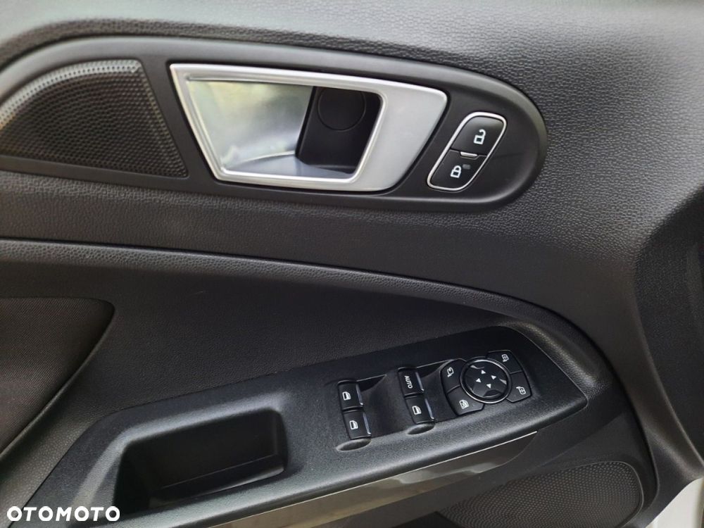 Ford EcoSport - 15