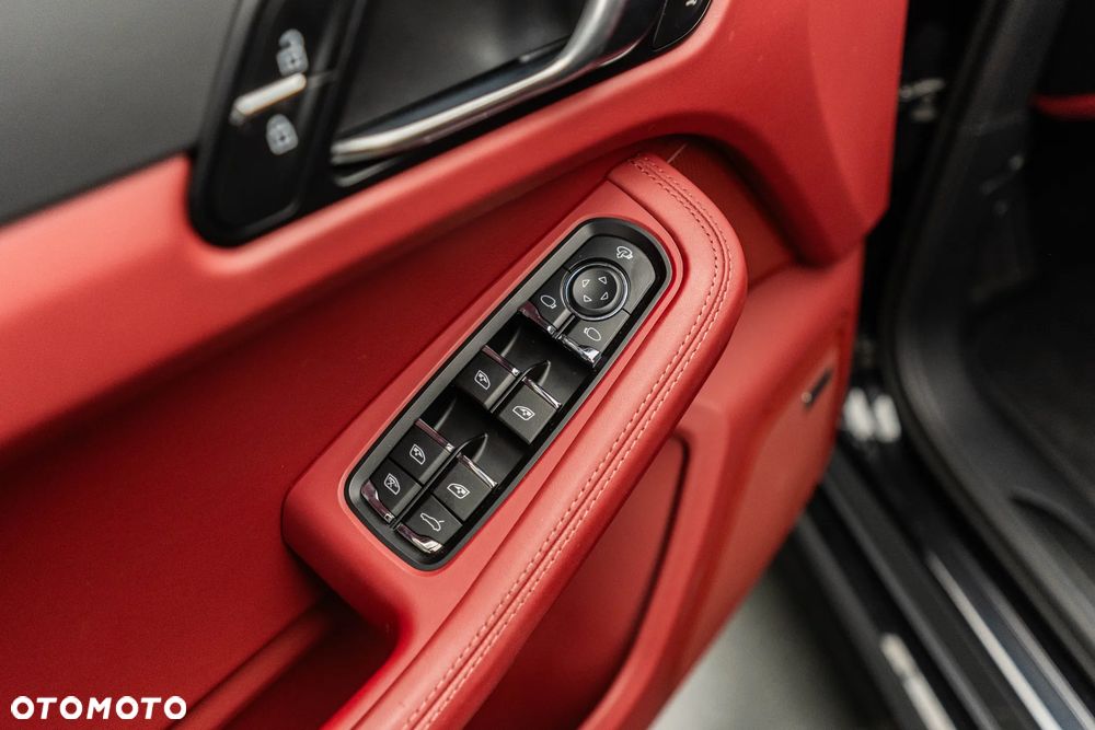 Porsche Macan GTS - 33