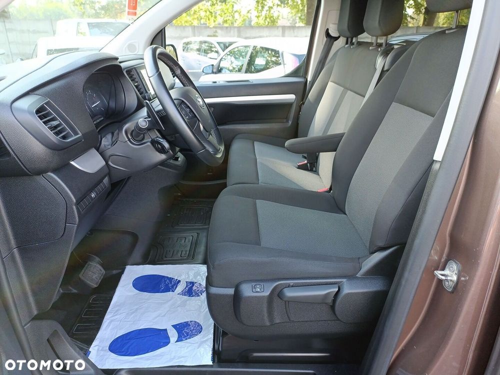 Toyota Proace Verso 2.0 D4-D Long Business - 11