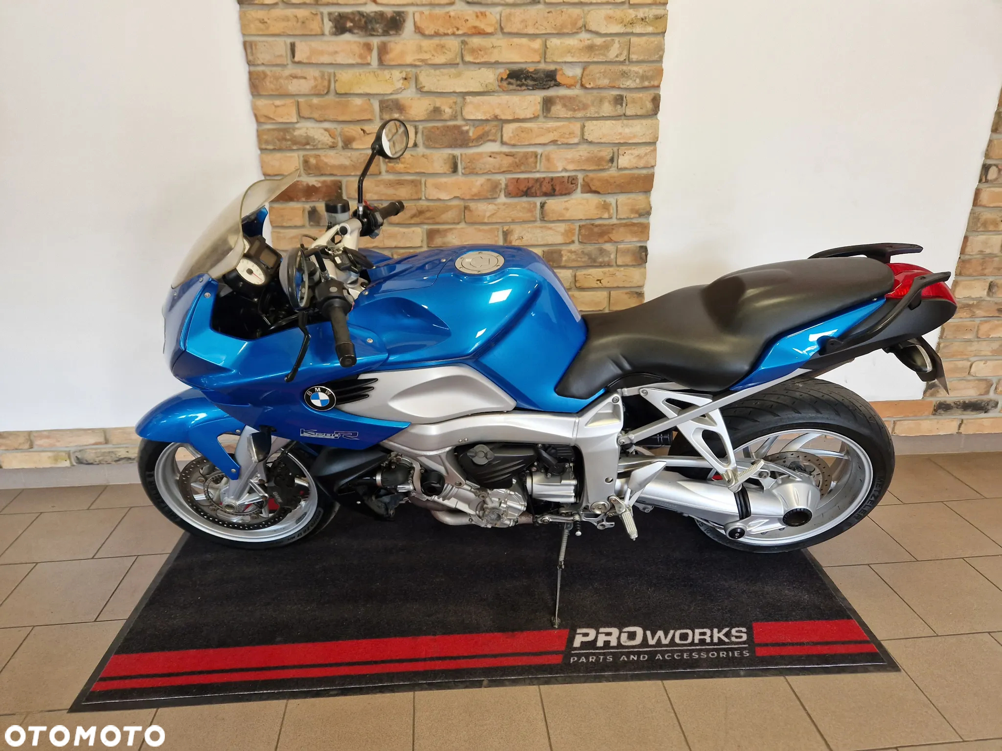 BMW K - 7
