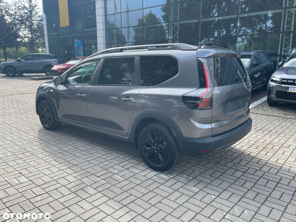 Dacia Jogger 1.8 Full Hybrid 155 Extreme MMT - 6