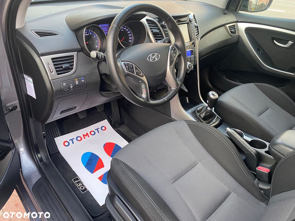Hyundai i30 blue 1.6 GDI Style - 10