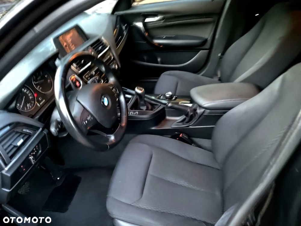 BMW Seria 1 118d - 12