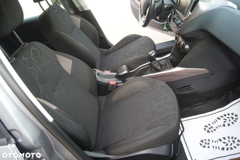 Peugeot 2008 1.2 Pure Tech Style - 18