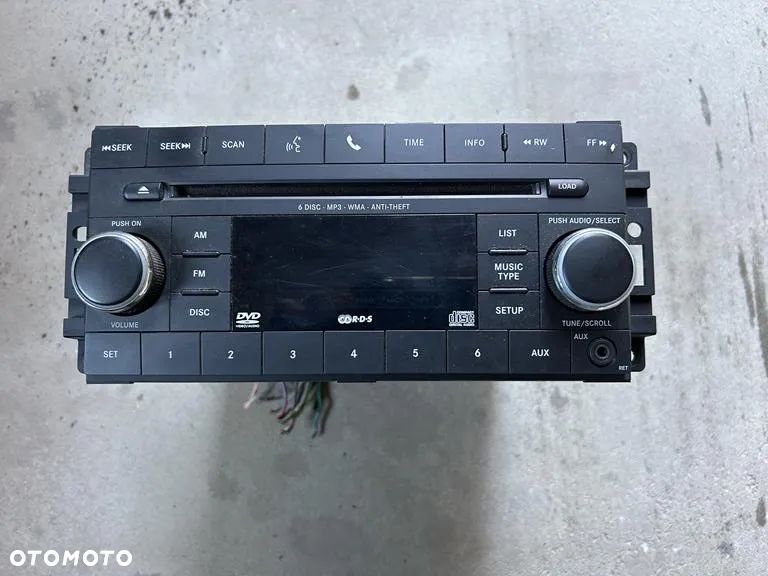 Radio Dodge Caliber Compass 05064953AC