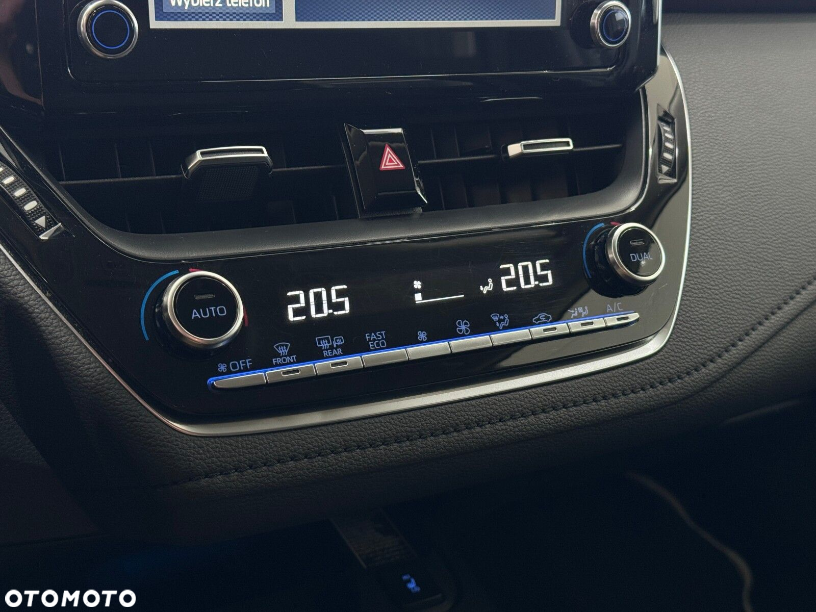 Toyota Corolla - 27