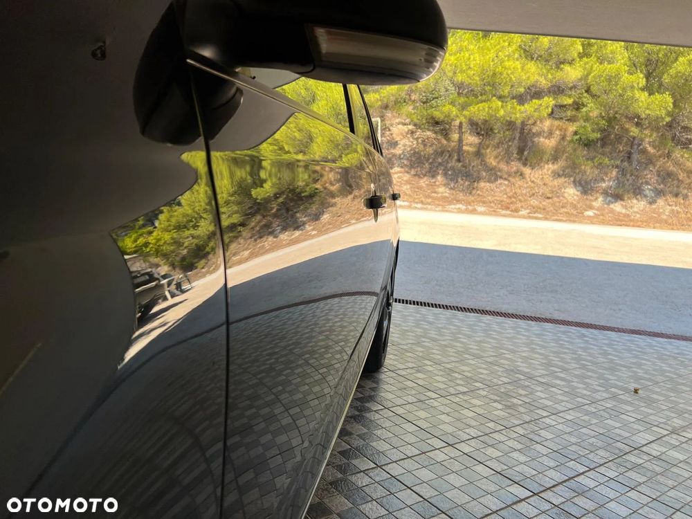 Volkswagen Golf Variant 1.6 TDI DPF DSG Style - 9