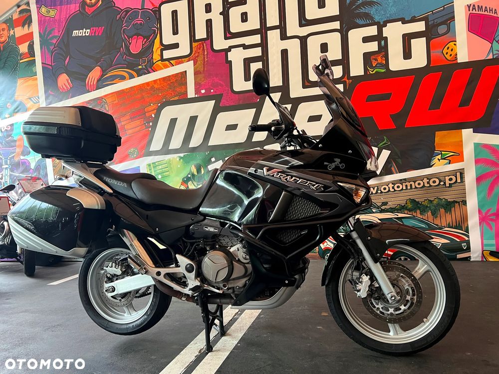 Honda XL - 3