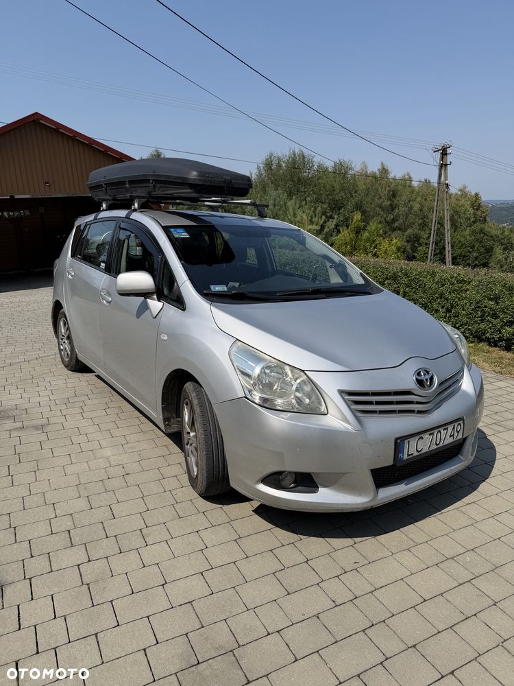 Toyota Verso - 2