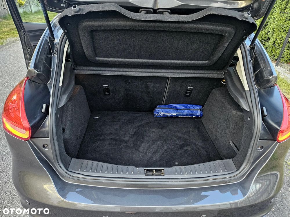 Ford Focus 1.5 EcoBoost Start-Stopp-System Business Edition - 18