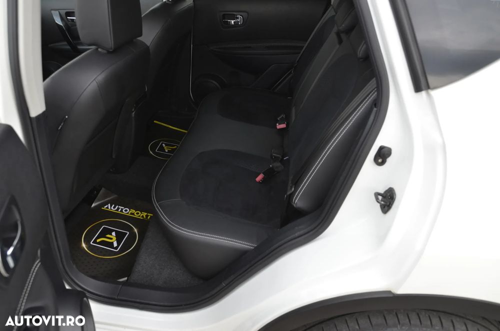Nissan Qashqai 1.6 DCI TEKNA+ - 17