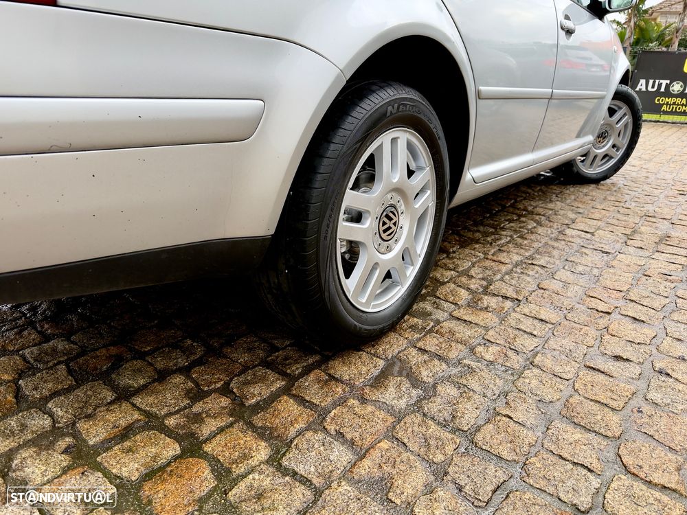 VW Golf Variant 1.9 TDi Confl AC - 17