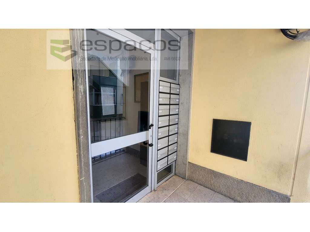 T2 centro de Queluz - Grande imagem: 3/24