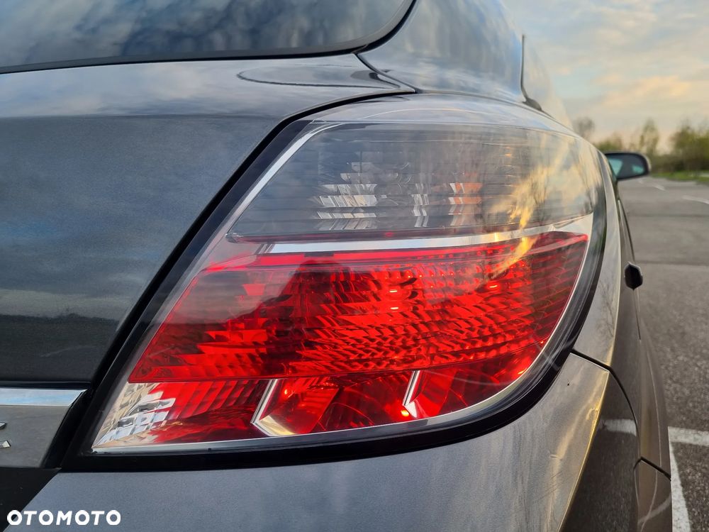 Opel Astra 1.6 Limited - 14