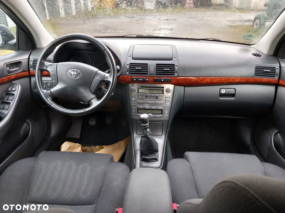 Toyota Avensis 2.2 D-CAT Executive - 5