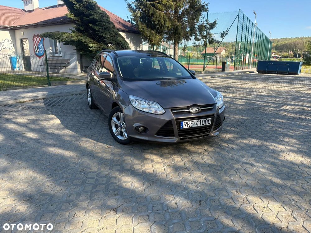 Ford Focus 1.6 Trend - 8