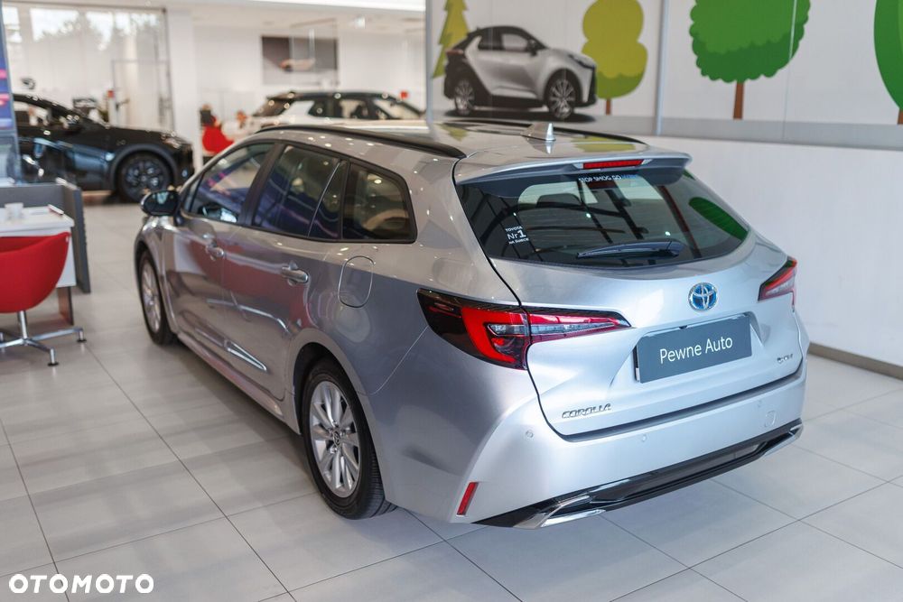 Toyota Corolla 1.8 Hybrid Comfort - 4