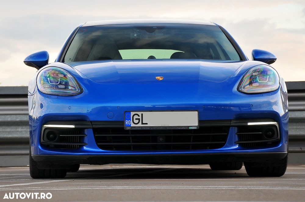 Porsche Panamera 4S Executive - 2