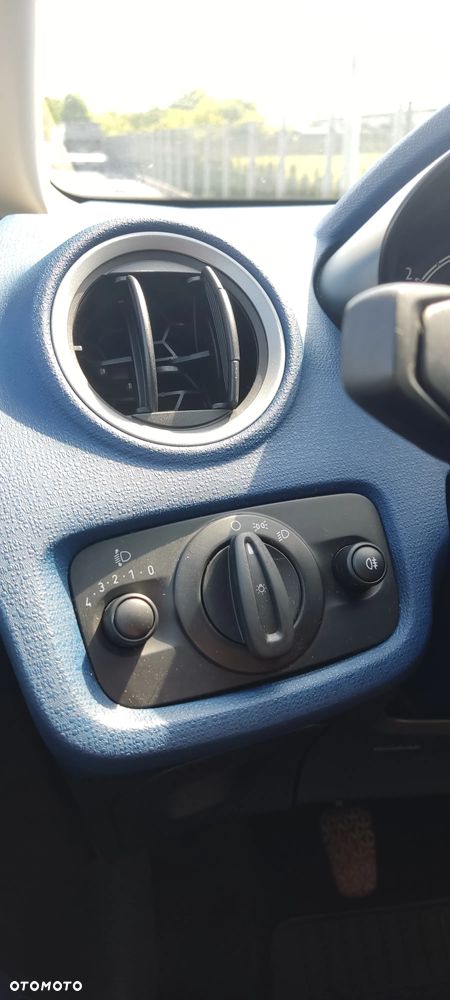 Ford Fiesta 1.25 Ambiente - 18