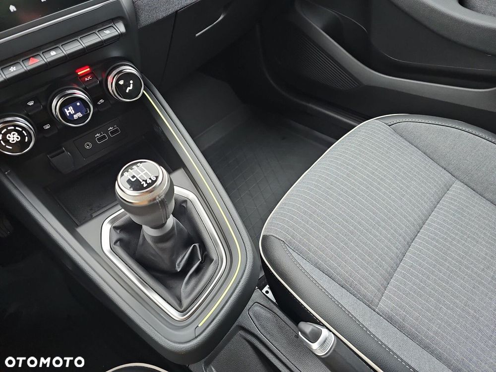 Renault Clio 1.0 TCe Techno - 24