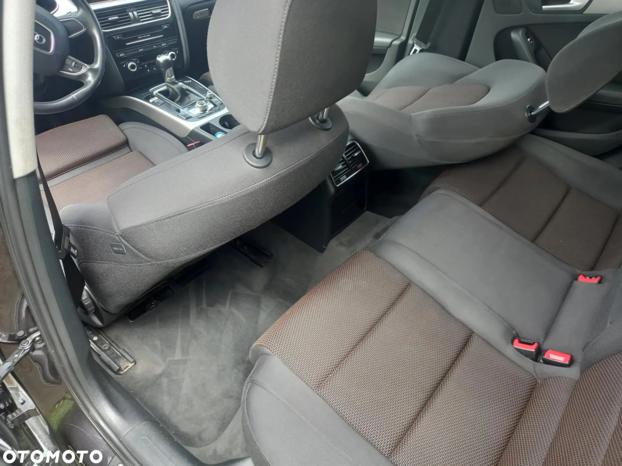 Audi A4 Allroad 2.0 TDI Quattro - 23