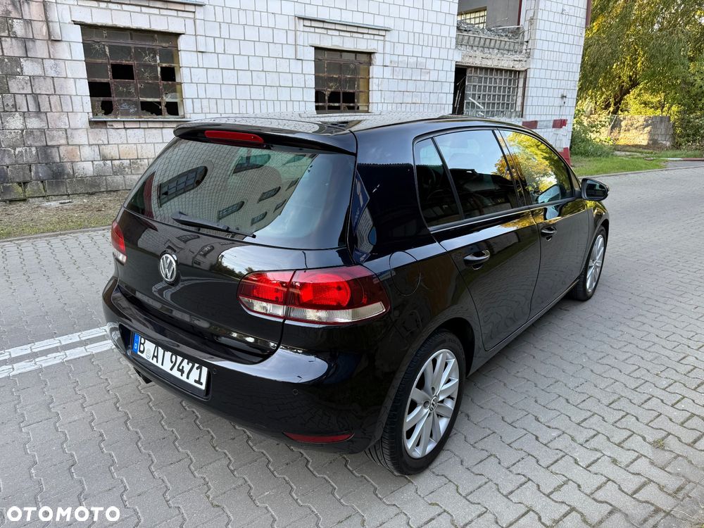 Volkswagen Golf - 5