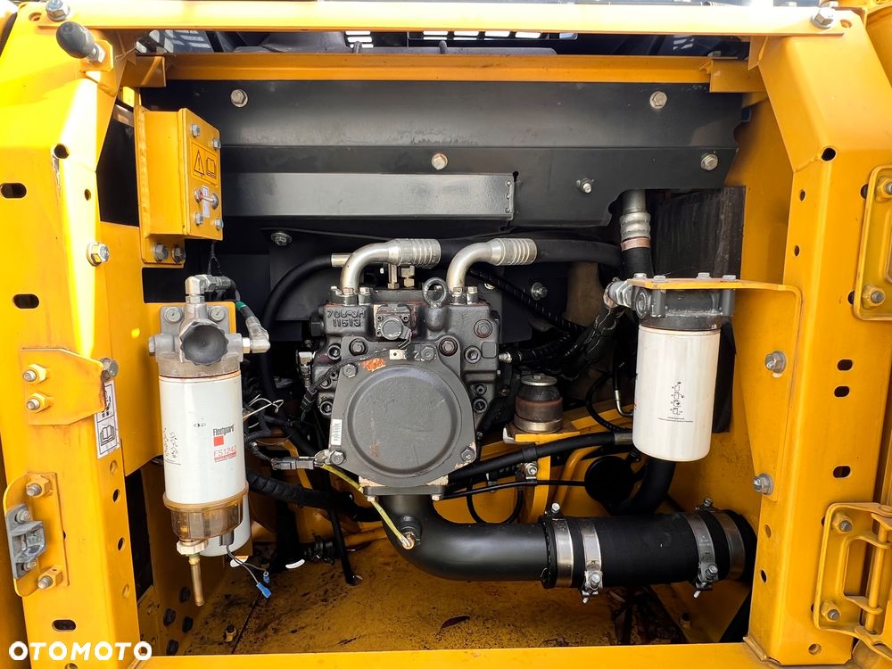 Komatsu PC 190LC -8 - 13