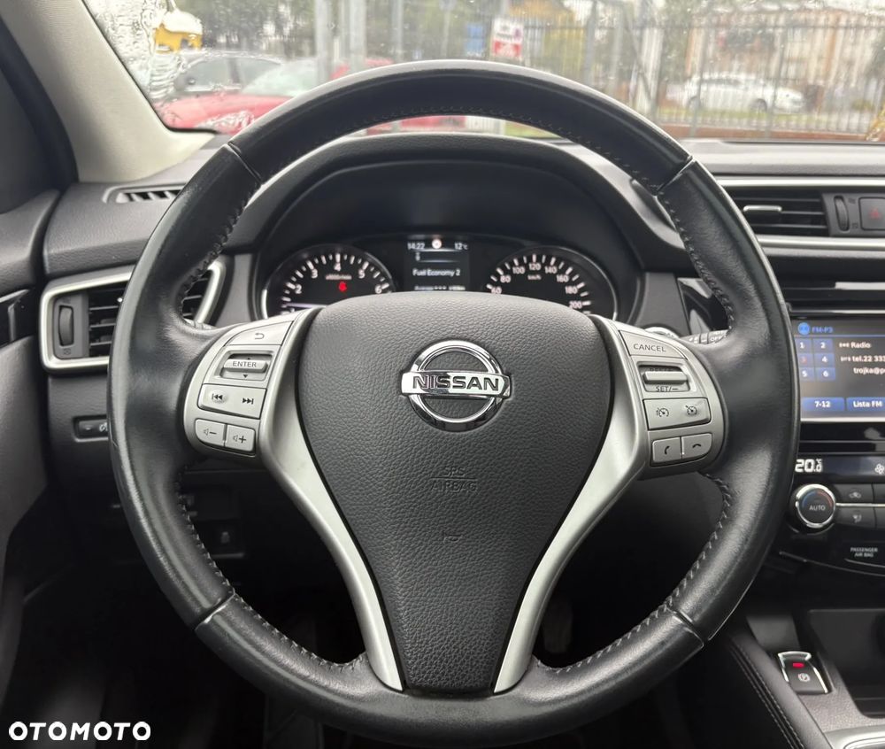 Nissan Qashqai 1.6 DIG-T Tekna - 11