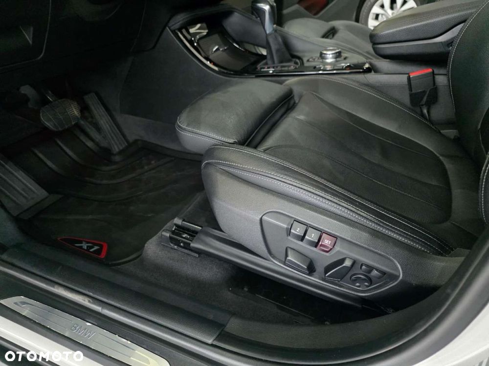 BMW X1 - 12