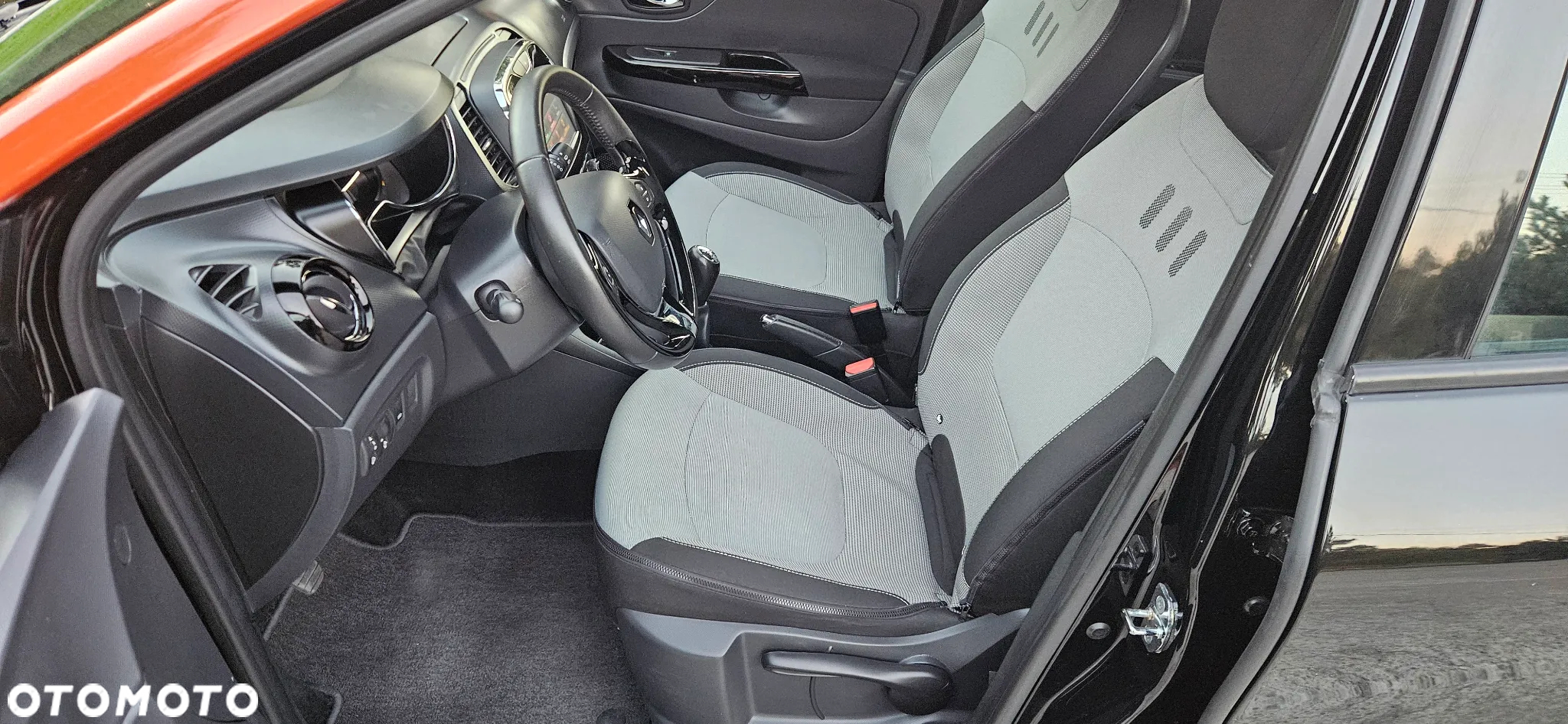 Renault Captur 0.9 Energy TCe Limited - 12