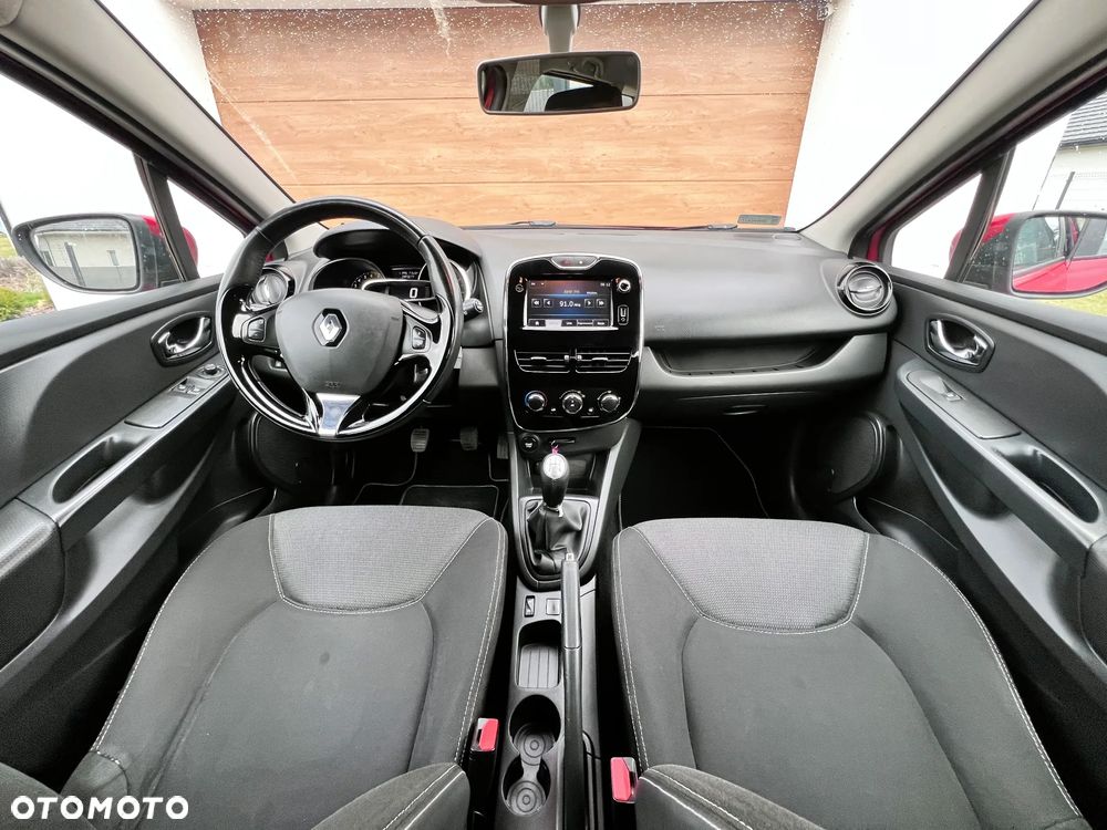 Renault Clio - 7