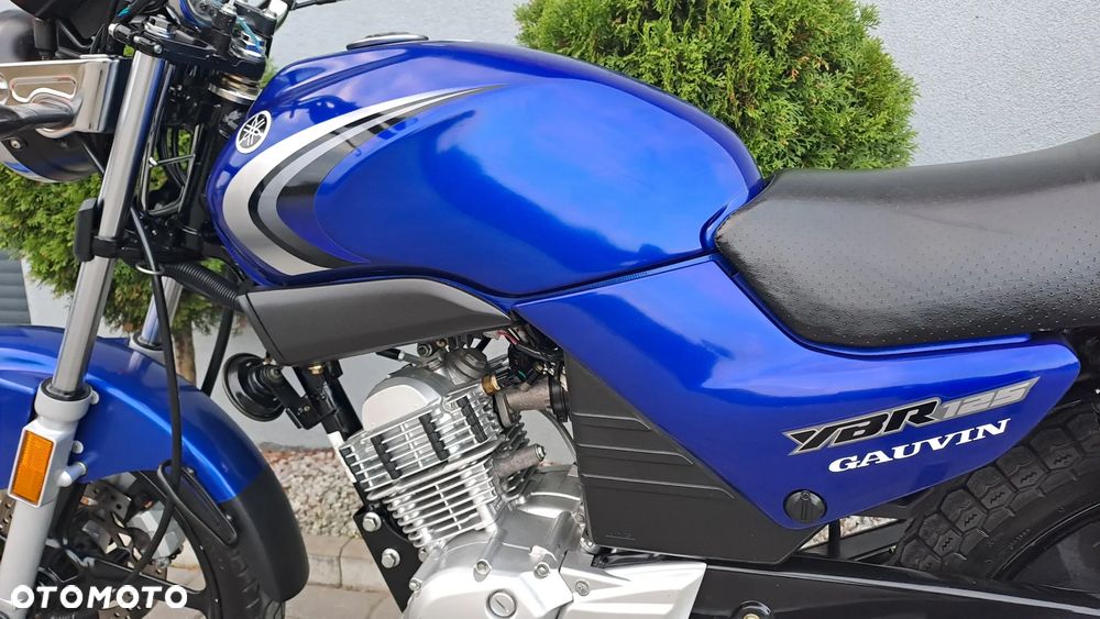 Yamaha YBR - 23