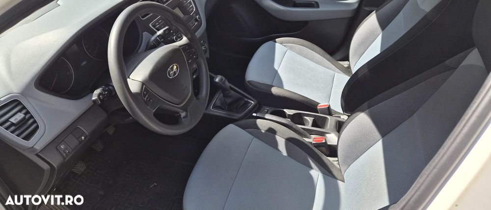 Hyundai i20 1.25 M/T LED Line - 1