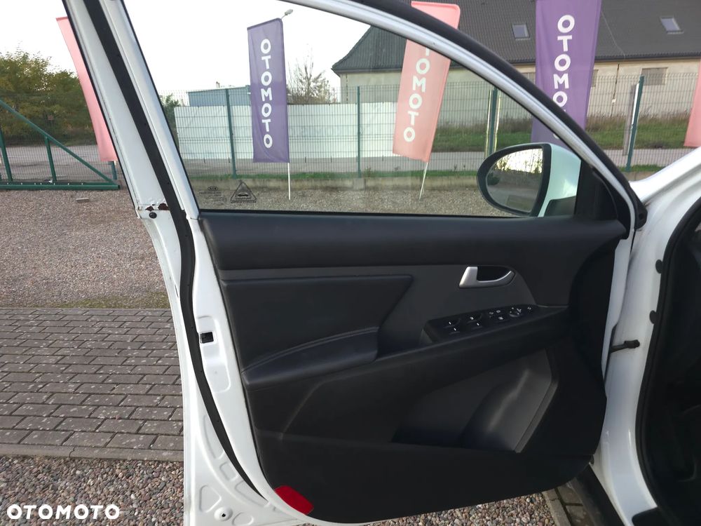Kia Sportage 2.0 GDI L 2WD - 19