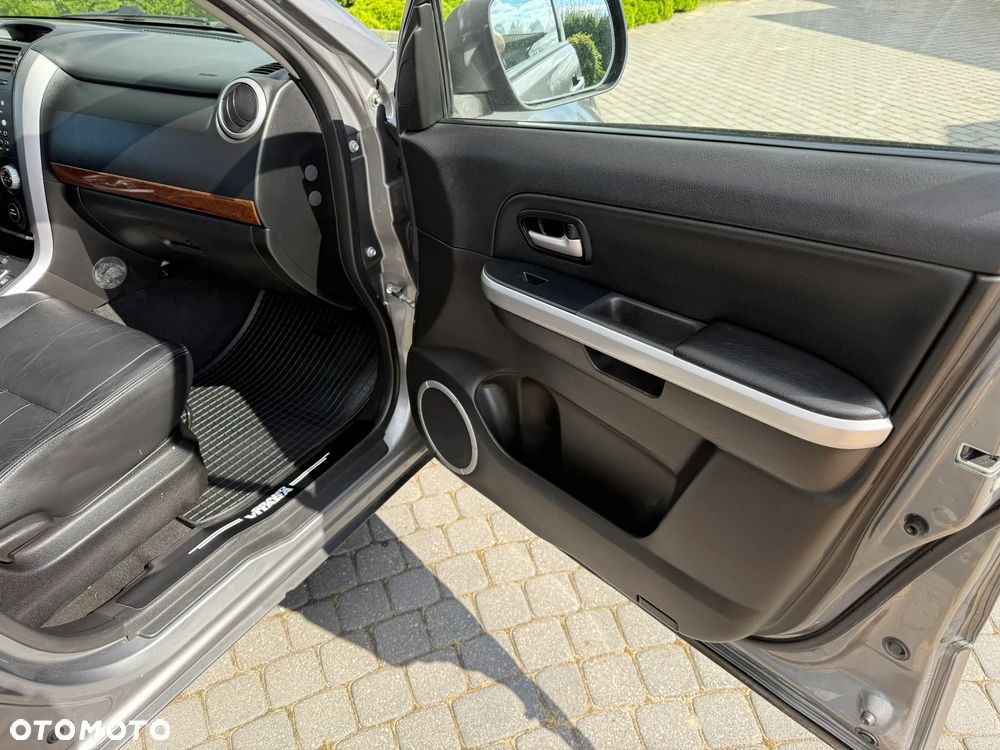 Suzuki Grand Vitara - 15