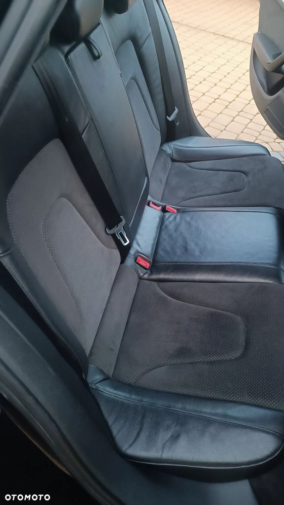 Audi A4 Avant 2.0 TDI - 22