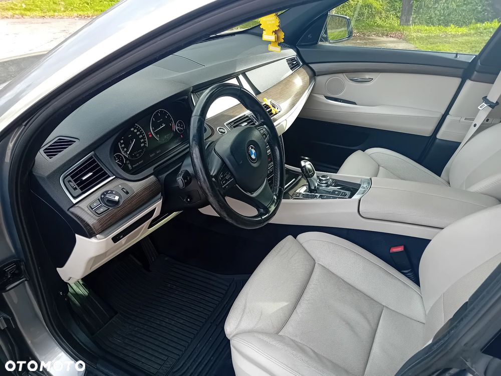 BMW 5GT 535d xDrive - 12