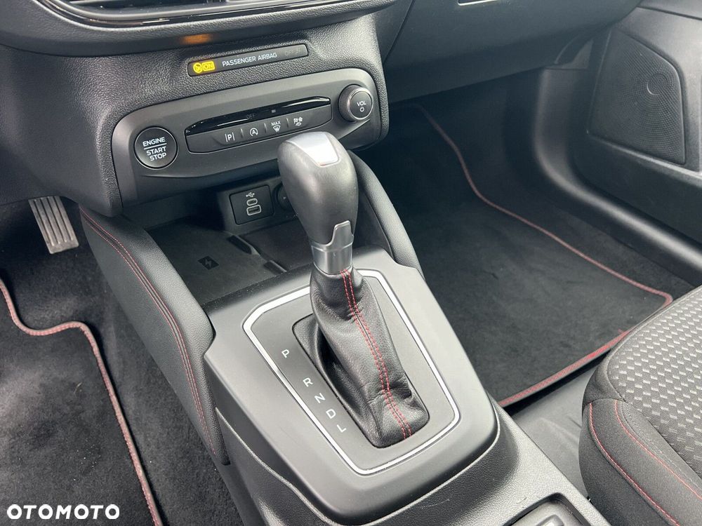 Ford Focus SW - 23